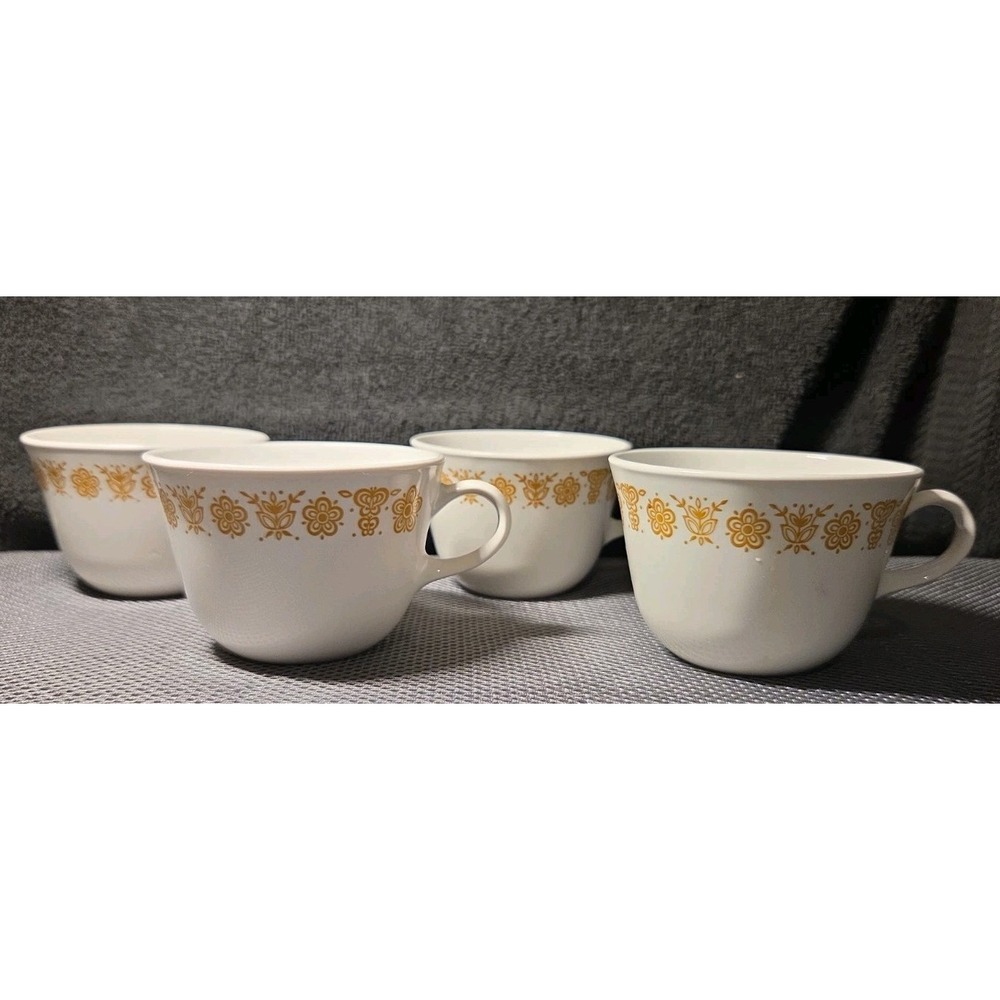 Vintage Corelle Livingware Butterfly Gold Coffee/Teacup Set of 4